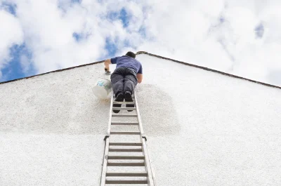 Peinture extérieure à Oberstinzel — façades et ravalement